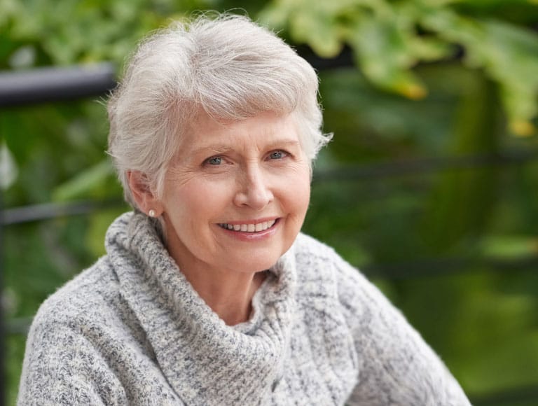 Discover Customized Dental Implant Solutions